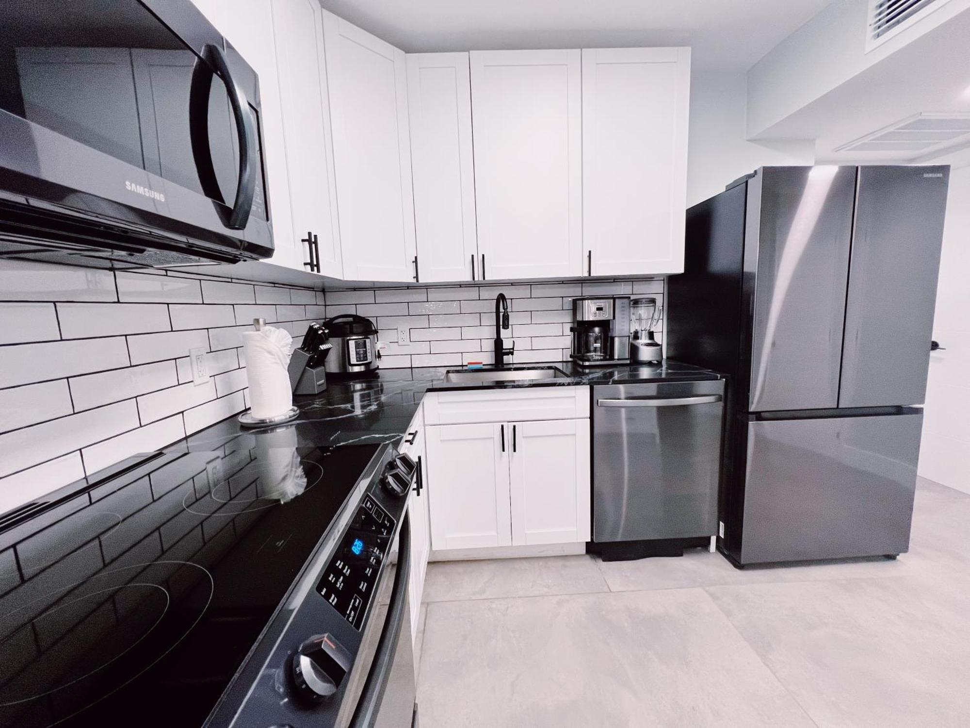 Holiday Park Apartments By Lowkl ฟอร์ต ลอเดอร์เดล ภายนอก รูปภาพ
